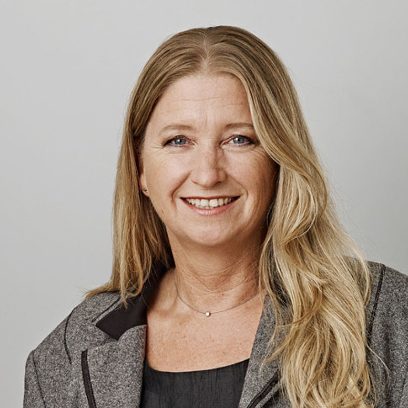 The portrait photo of Mechthilde Dordel, employee representative and member of the Supervisory Board of HAMBORNER REIT AG